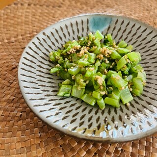 大根の葉のごま油炒め